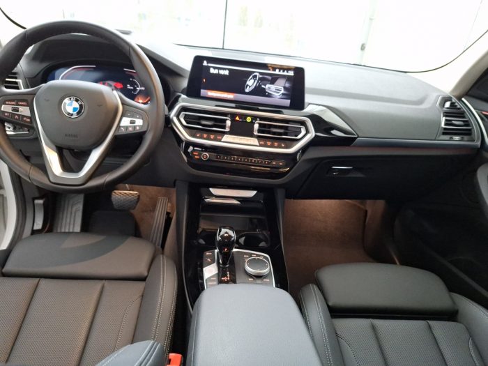 BMW X3, X3 XDRIVE20I, 2023, 15900 km