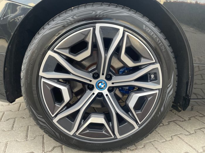 BMW iX, IX XDRIVE40, 2022, 30360 km