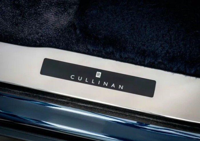 ROLLS-ROYCE CULLINAN, , 2022, 15463 km