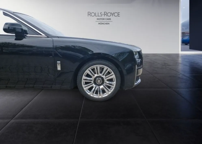 ROLLS-ROYCE GHOST, , 2024, 5500 km