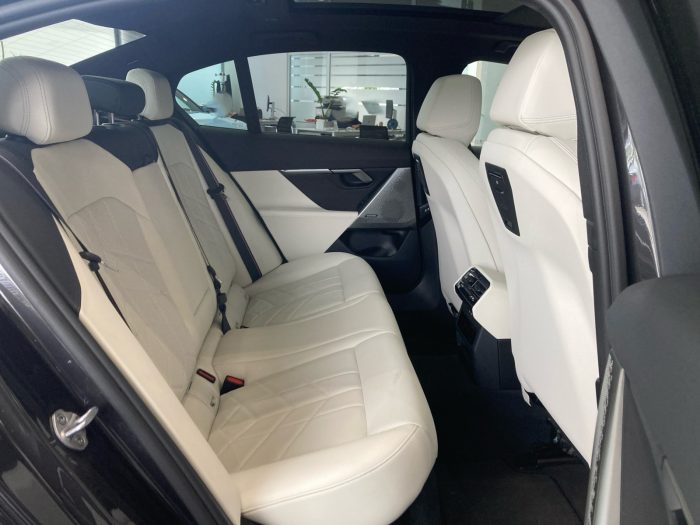 BMW Seria 5, 520D XDRIVE, 2024, 22200 km