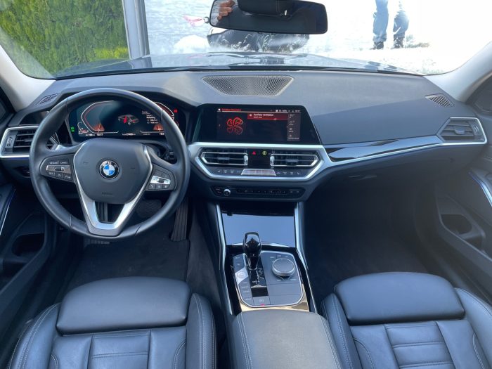 BMW Seria 3, 320D, 2022, 27483 km