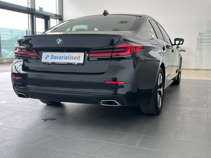 BMW Seria 5, 520D, 2023, 88800 km