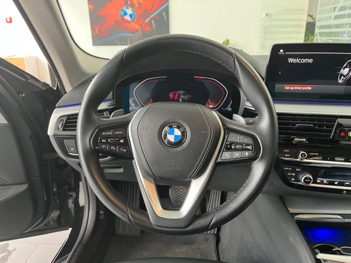 BMW Seria 5, 520D, 2023, 88800 km