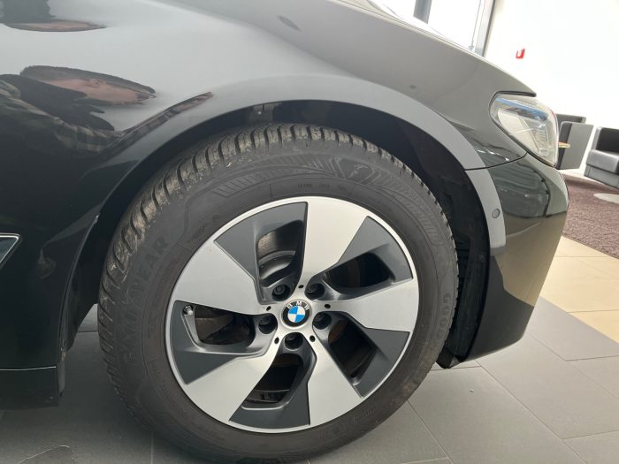 BMW Seria 5, 520D, 2023, 88800 km