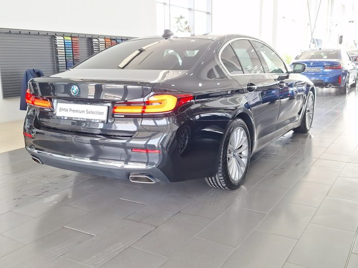 BMW Seria 5, 520E, 2021, 90900 km
