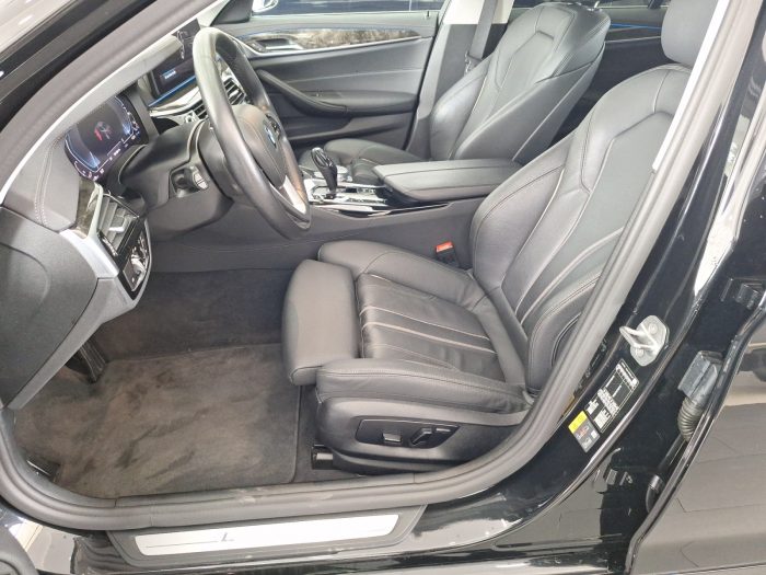 BMW Seria 5, 520E, 2021, 90900 km