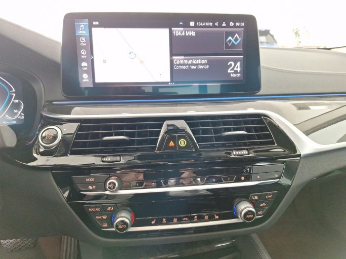 BMW Seria 5, 520E, 2021, 90900 km
