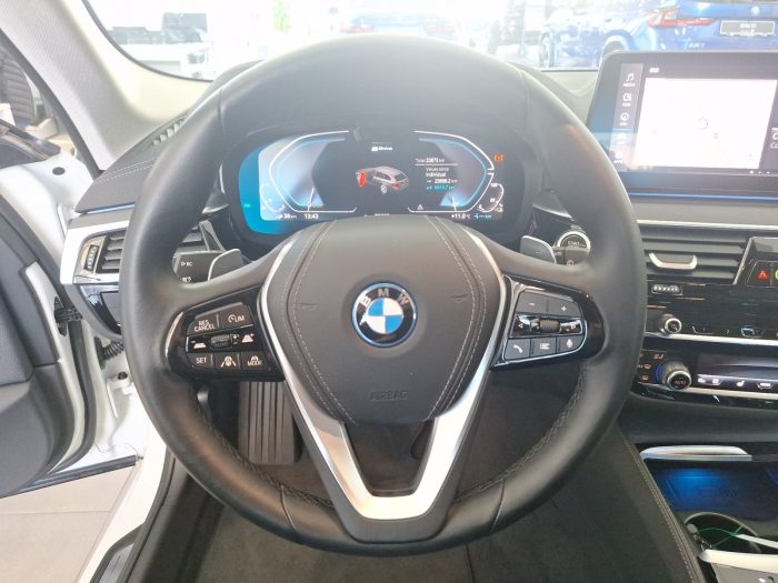 BMW Seria 5, 530E TOURING, 2023, 23700 km