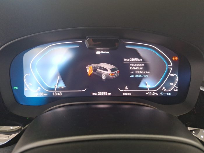 BMW Seria 5, 530E TOURING, 2023, 23700 km