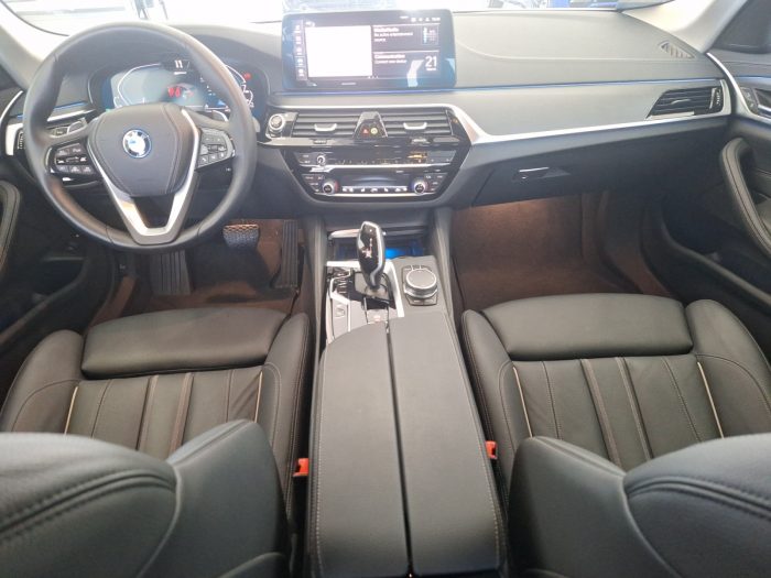 BMW Seria 5, 530E TOURING, 2023, 23700 km
