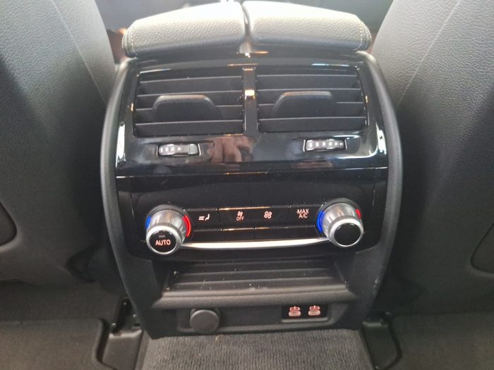BMW Seria 5, 530E TOURING, 2023, 23700 km