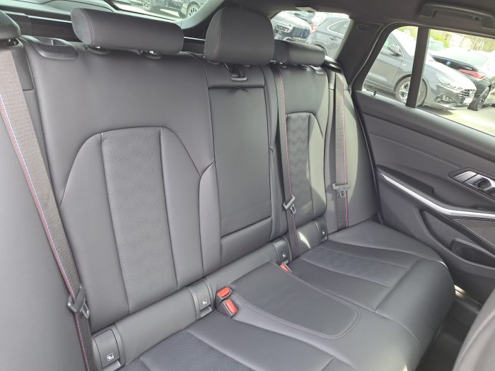 BMW , , 2023, 16715 km