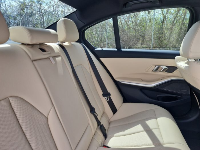 BMW Seria 3, 320D XDRIVE, 2024, 15627 km