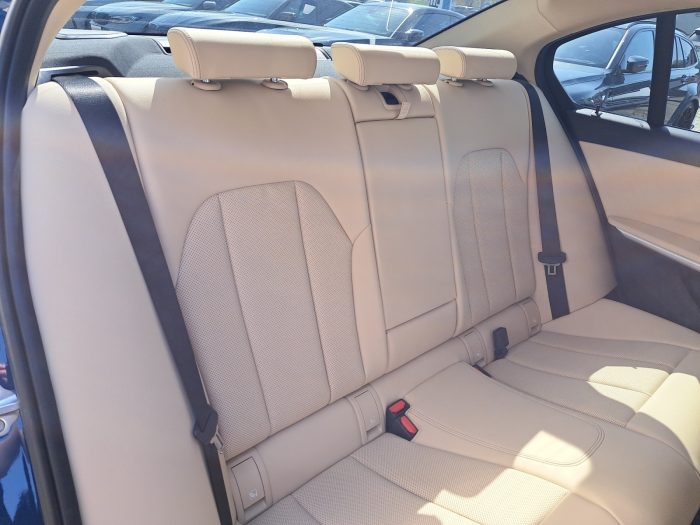 BMW Seria 3, 320D XDRIVE, 2024, 13139 km