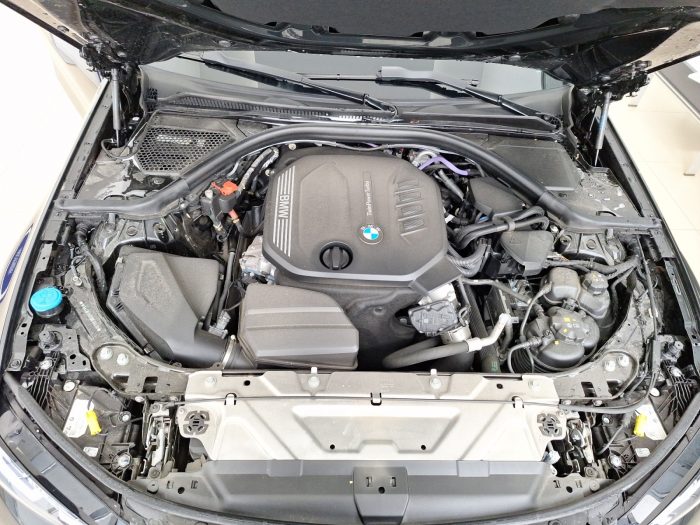 BMW Seria 3, 320D XDRIVE, 2024, 9003 km