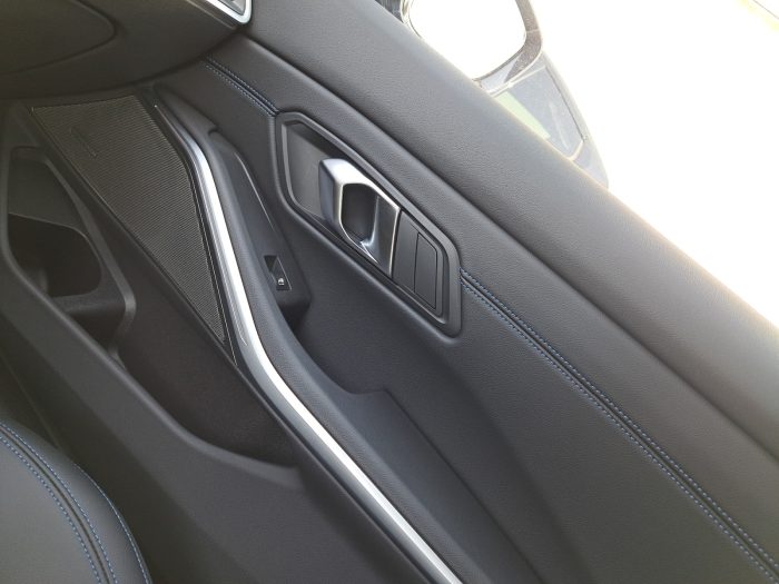 BMW Seria 3, 320I XDRIVE, 2023, 7369 km