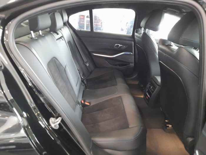 BMW Seria 3, 320I XDRIVE, 2024, 10335 km