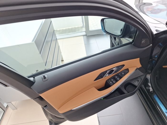 BMW Seria 3, 320I XDRIVE, 2024, 7783 km