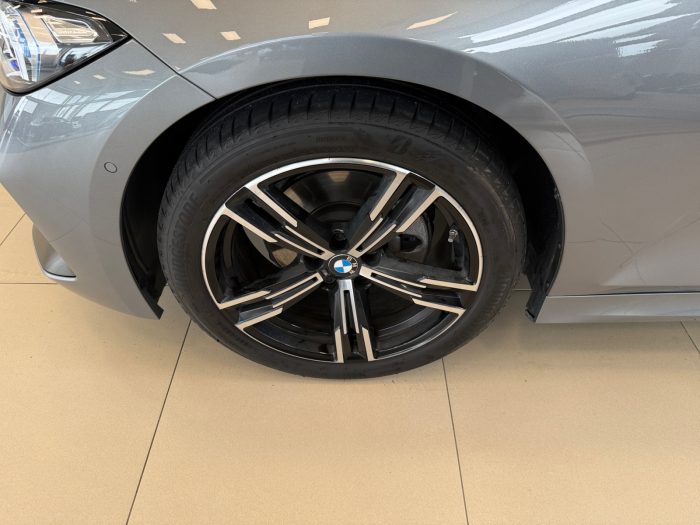 BMW Seria 3, 320I XDRIVE, 2024, 9300 km