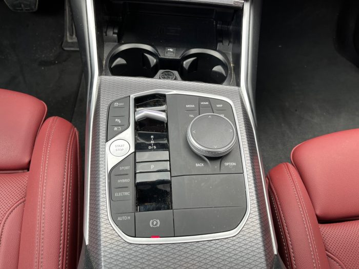 BMW Seria 3, 330E XDRIVE TOURING, 2024, 34803 km