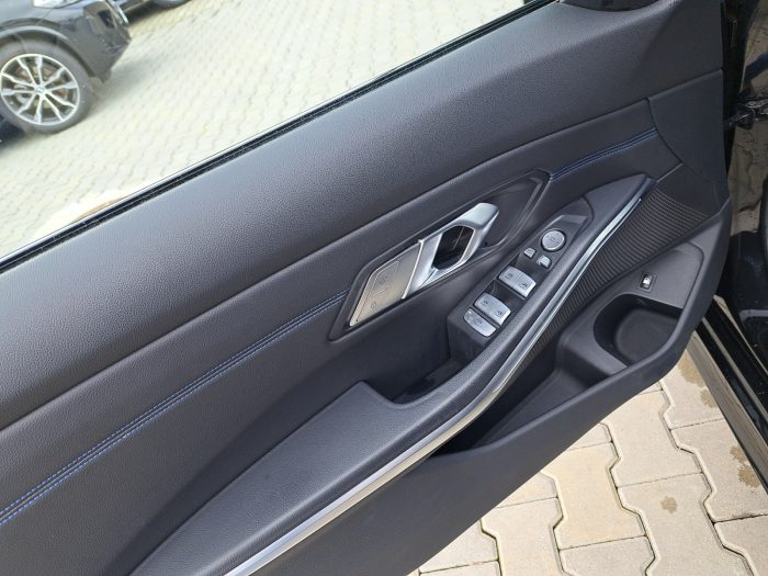 BMW Seria 3, 330E XDRIVE, 2021, 34913 km