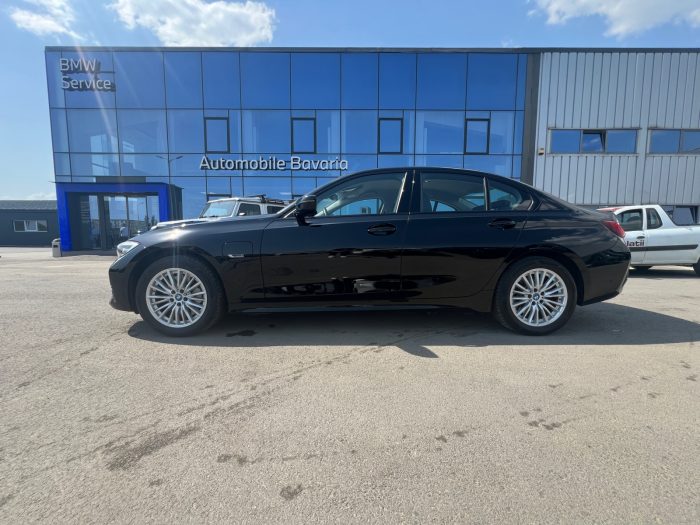 BMW Seria 3, 330E, 2021, 73300 km