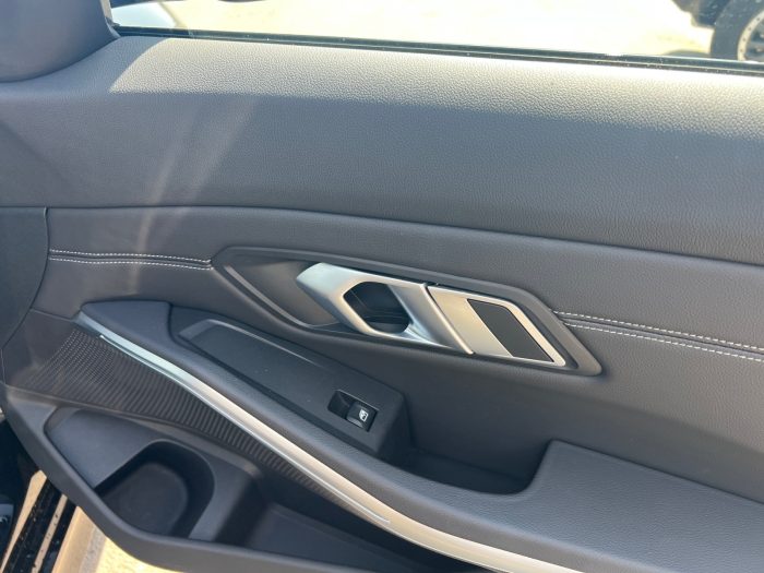 BMW Seria 3, 330E, 2021, 73300 km