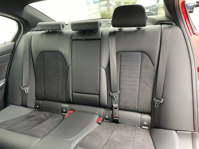 BMW Seria 3, 330E, 2024, 22500 km