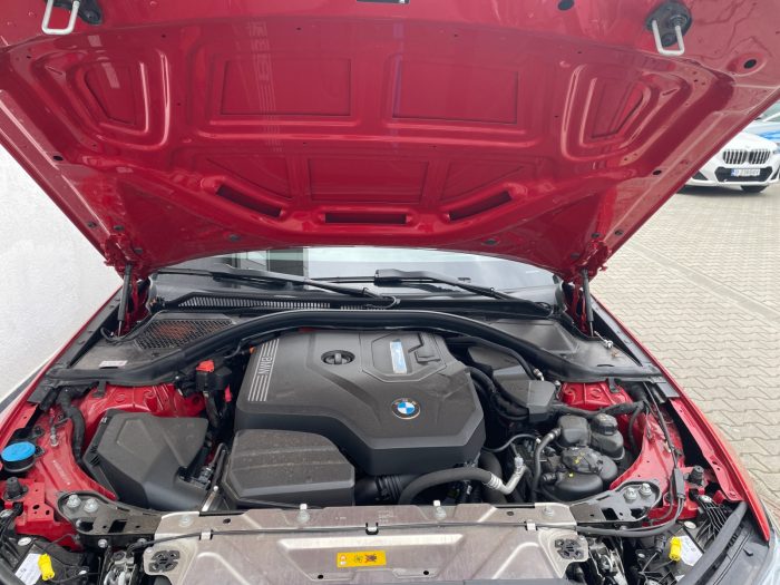 BMW Seria 3, 330E, 2024, 22500 km