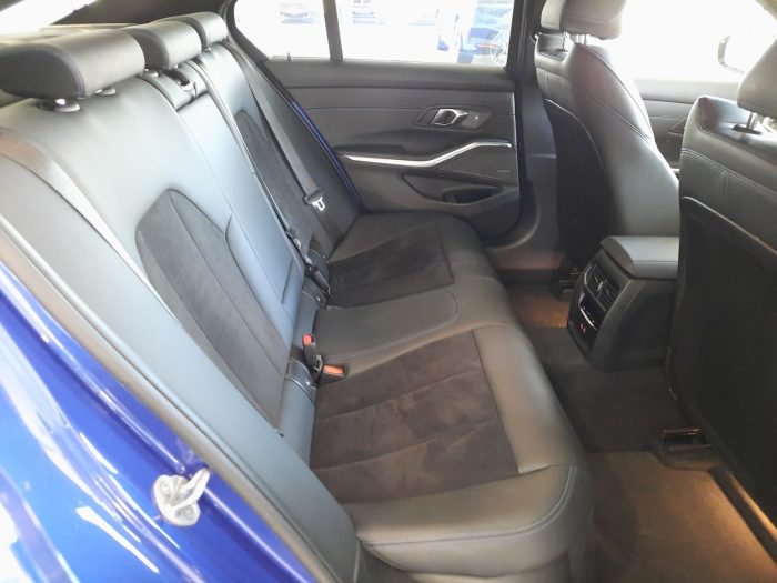 BMW Seria 3, 330I XDRIVE, 2024, 10732 km