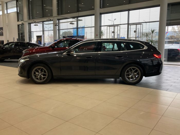 BMW Seria 5, 520D XDRIVE TOURING, 2024, 10300 km
