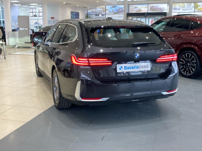 BMW Seria 5, 520D XDRIVE TOURING, 2024, 10300 km