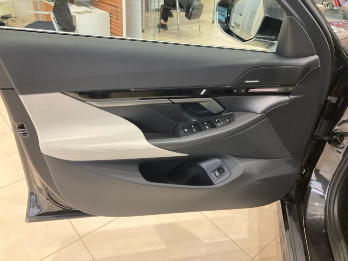 BMW Seria 5, 520D XDRIVE TOURING, 2024, 10300 km