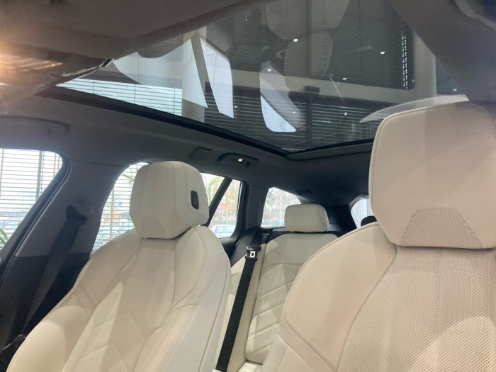BMW Seria 5, 520D XDRIVE TOURING, 2024, 10300 km