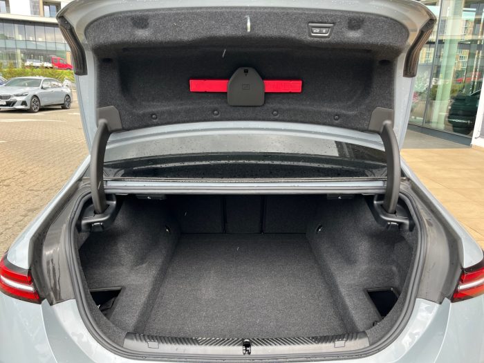 BMW Seria 5, 520D XDRIVE, 2023, 5500 km
