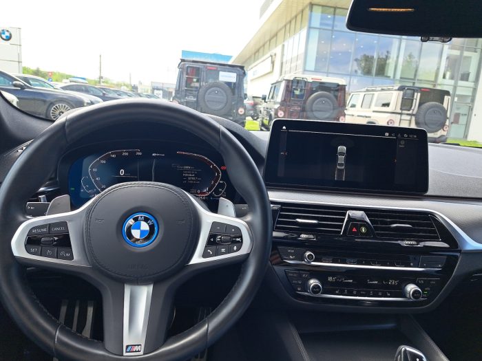 BMW Seria 5, 520E, 2022, 32805 km
