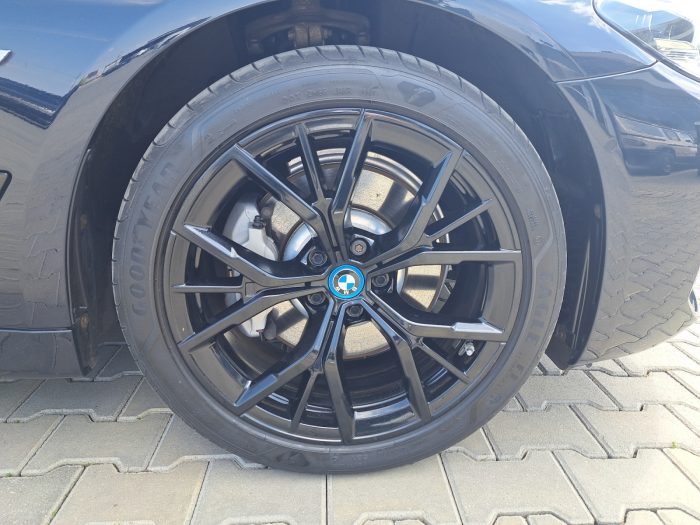 BMW Seria 5, 520E, 2022, 32805 km