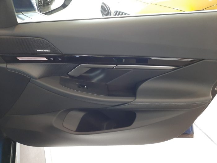 BMW Seria 5, 520I, 2024, 30200 km