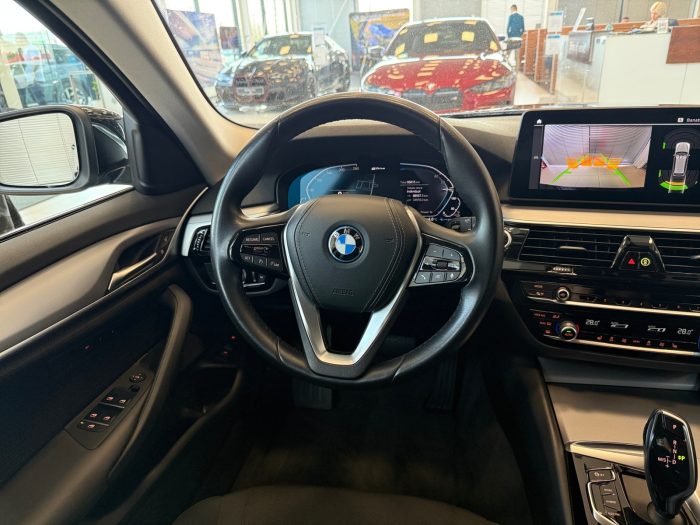 BMW Seria 5, 530E TOURING, 2021, 95650 km