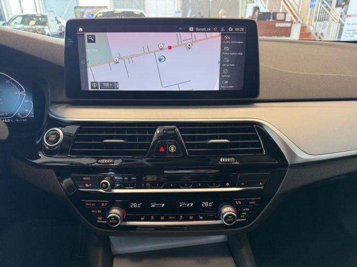BMW Seria 5, 530E TOURING, 2021, 95650 km