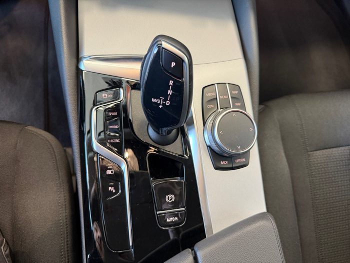 BMW Seria 5, 530E TOURING, 2021, 95650 km