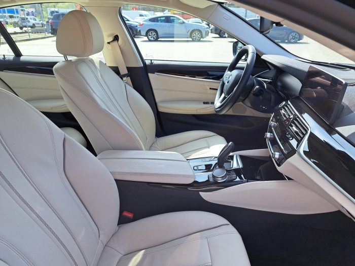 BMW Seria 5, 530E, 2020, 66500 km