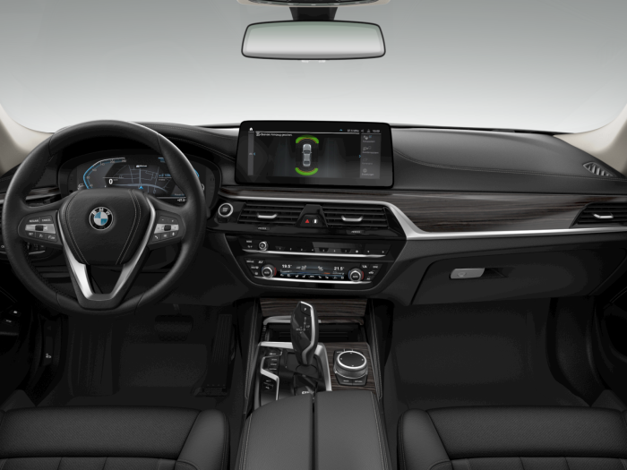 BMW Seria 5, 530E, 2021, 74100 km