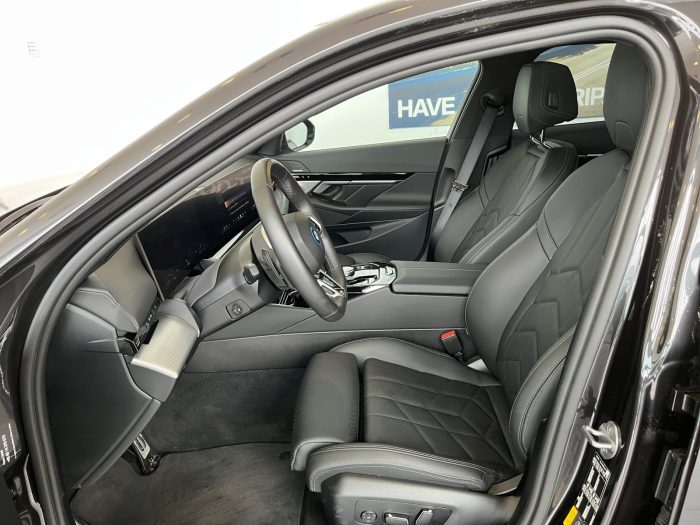 BMW Seria 5, 530E, 2024, 18100 km
