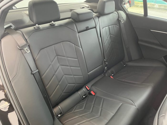 BMW Seria 5, 530E, 2024, 18100 km