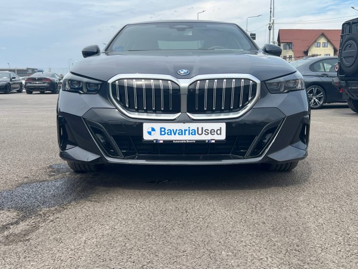 BMW Seria 5, 530E, 2024, 22000 km
