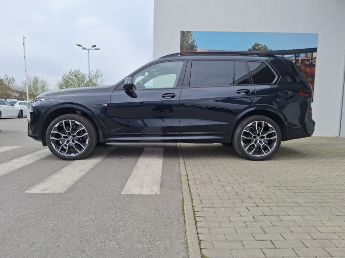 BMW X7, X7 XDRIVE40D, 2024, 5900 km