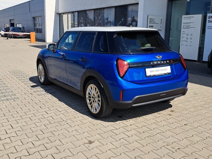 MINI Cooper S, S 5-DOORS, 2024, 5641 km