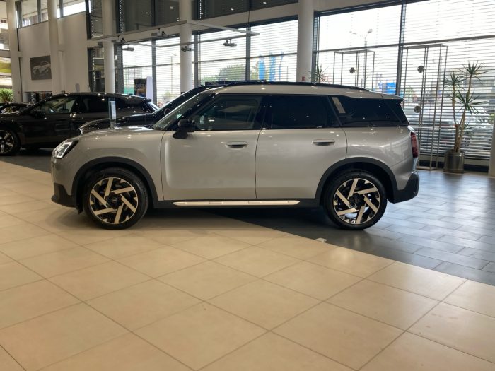 MINI Countryman, COOPER COUNTRYMAN, 2024, 5994 km
